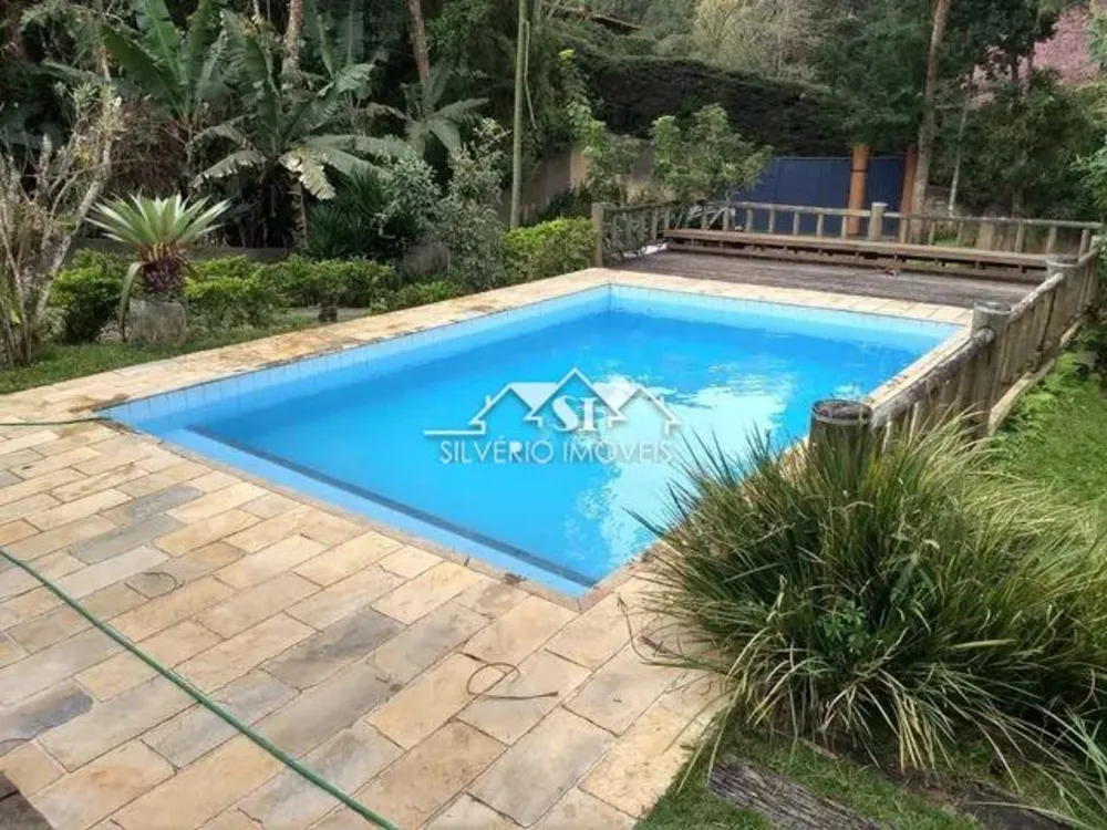 Sítio, 3 quartos, 1000 m² - Foto 6