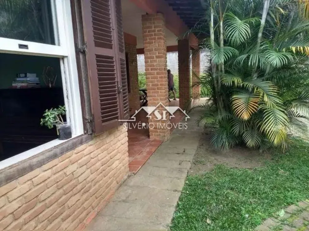 Sítio, 3 quartos, 1000 m² - Foto 2