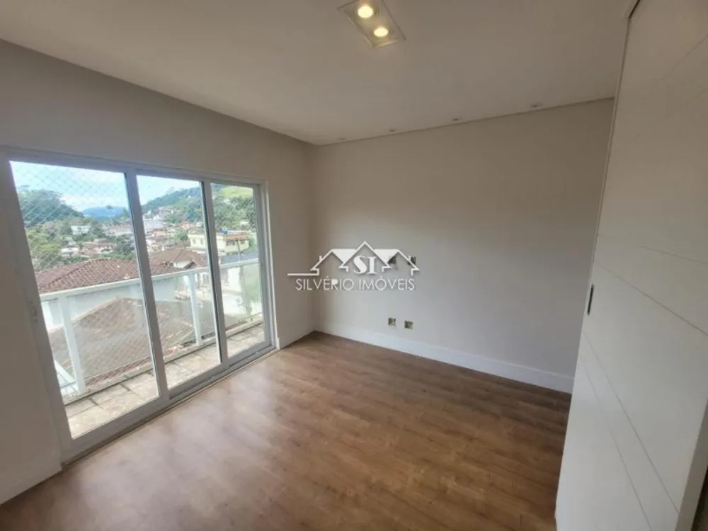 Casa, 3 quartos, 230 m² - Foto 4