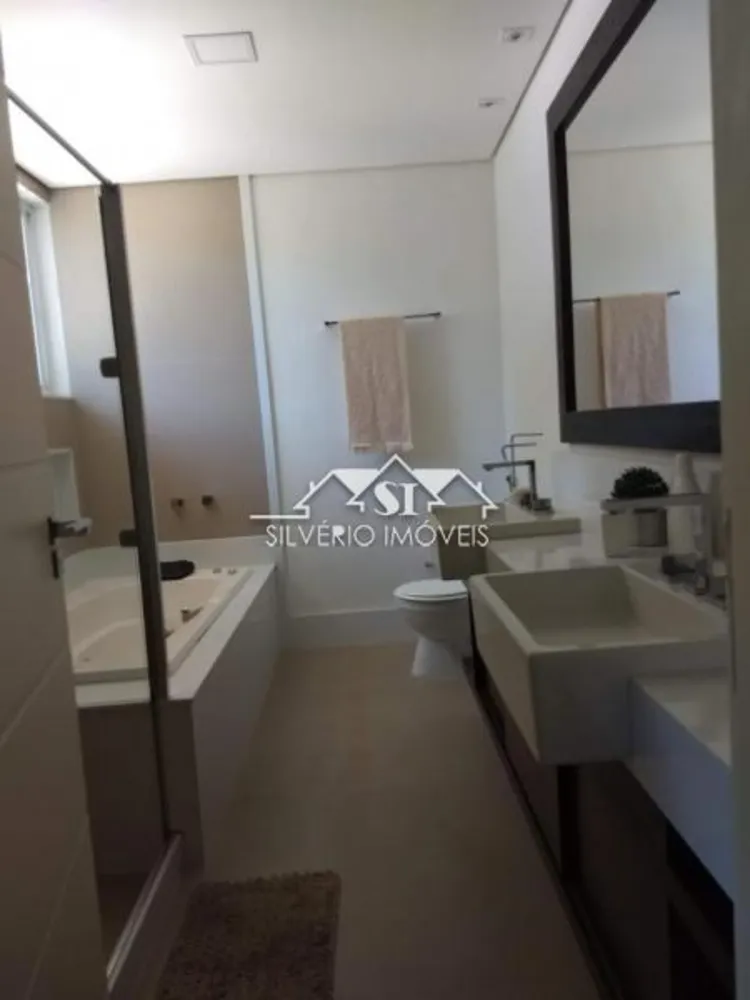 Casa, 3 quartos, 230 m² - Foto 32