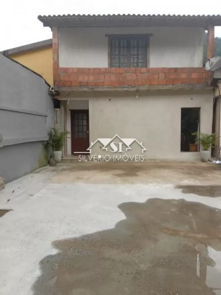 Casa, 3 quartos, 185 m² - Foto 2
