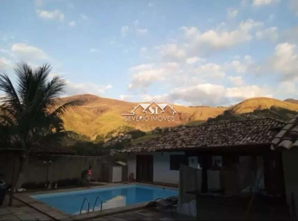 Casa, 3 quartos, 214 m² - Foto 2