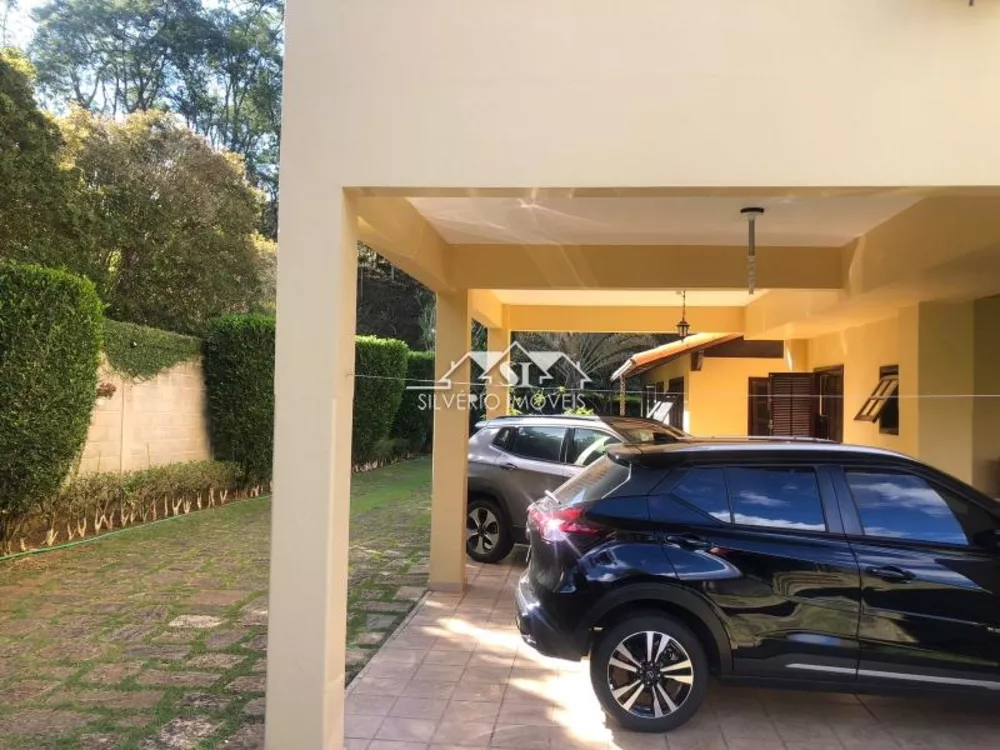 Casa, 6 quartos, 420 m² - Foto 1