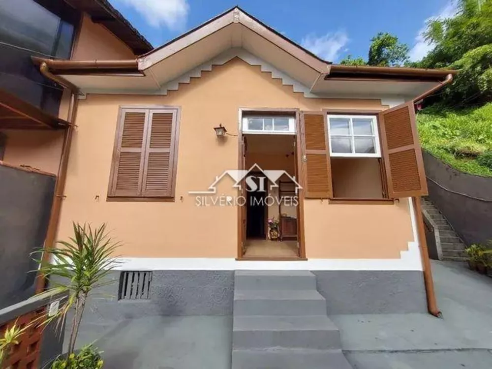 Casa, 3 quartos, 180 m² - Foto 1