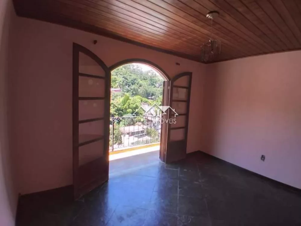 Casa, 5 quartos, 150 m² - Foto 9