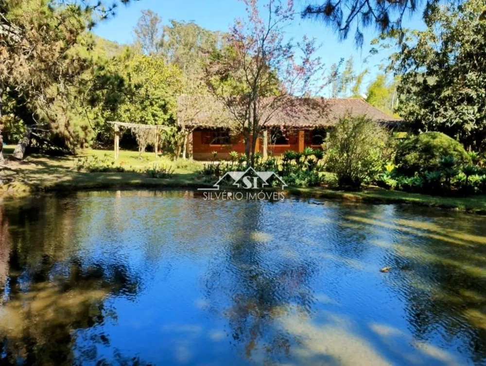 Sítio, 3 quartos, 4000 m² - Foto 1