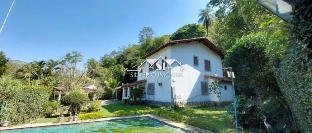 Casa, 5 quartos, 230 m² - Foto 2