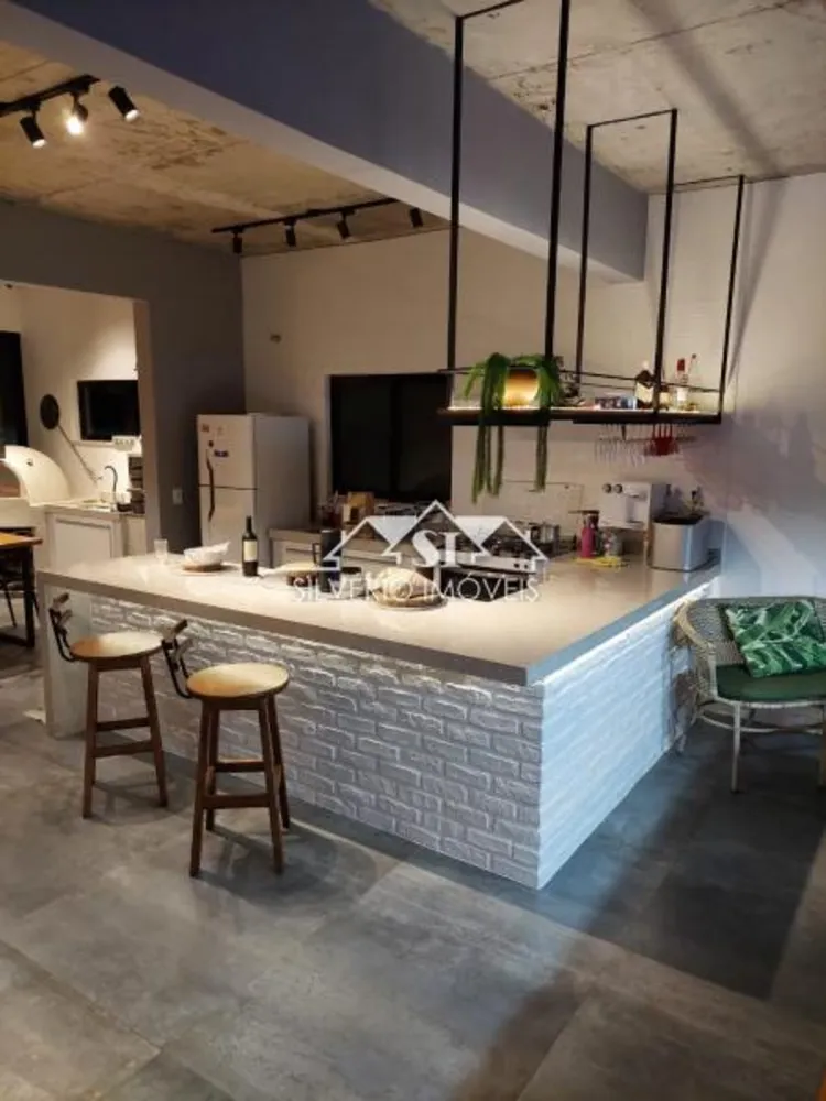 Casa, 3 quartos, 216 m² - Foto 4