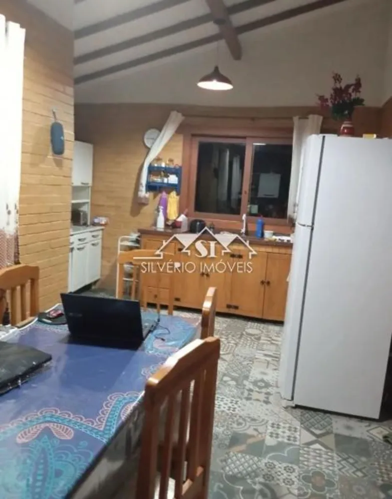 Casa, 1 quarto, 180 m² - Foto 2