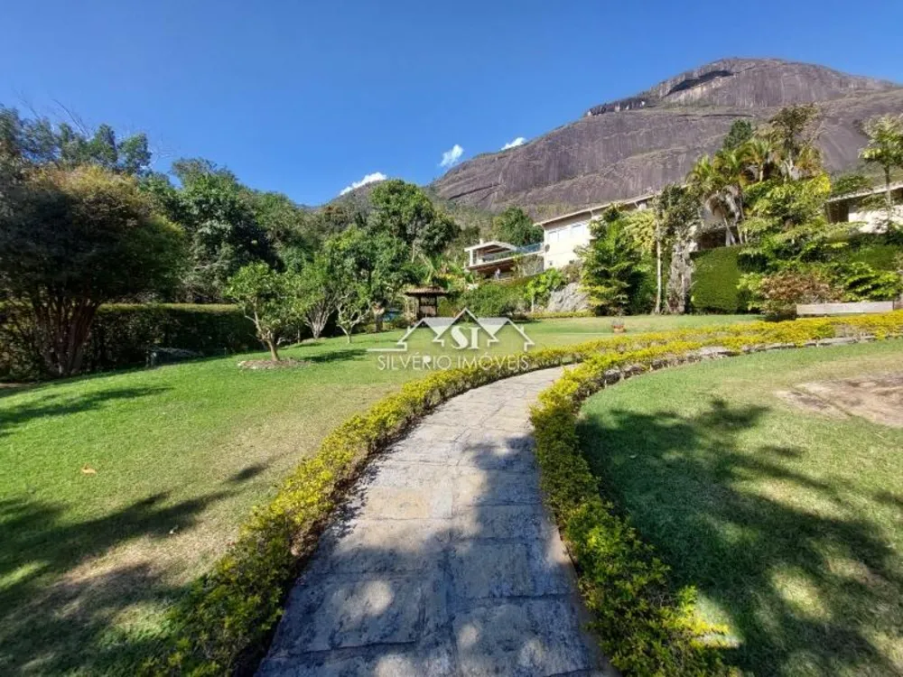 Casa, 4 quartos, 240 m² - Foto 11