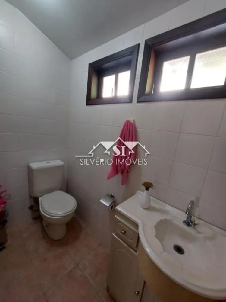 Casa, 4 quartos, 240 m² - Foto 48