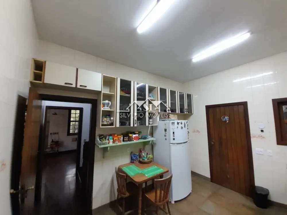 Casa, 4 quartos, 323 m² - Foto 23