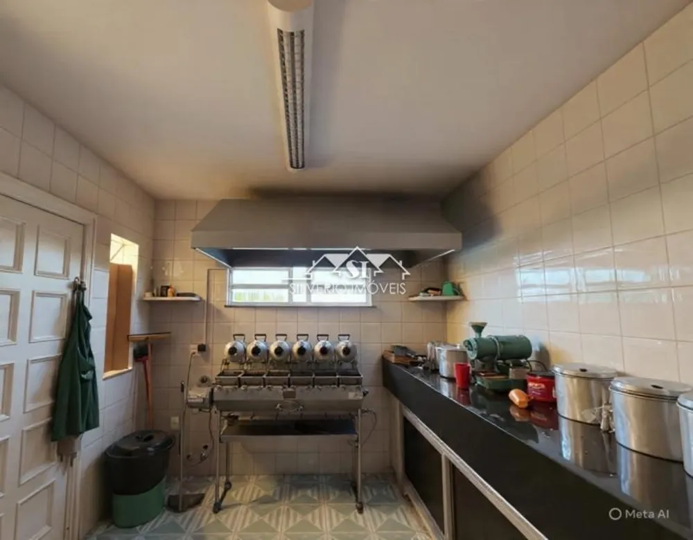 Casa, 5 quartos, 250 m² - Foto 9