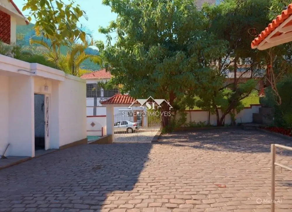 Casa, 5 quartos, 250 m² - Foto 11
