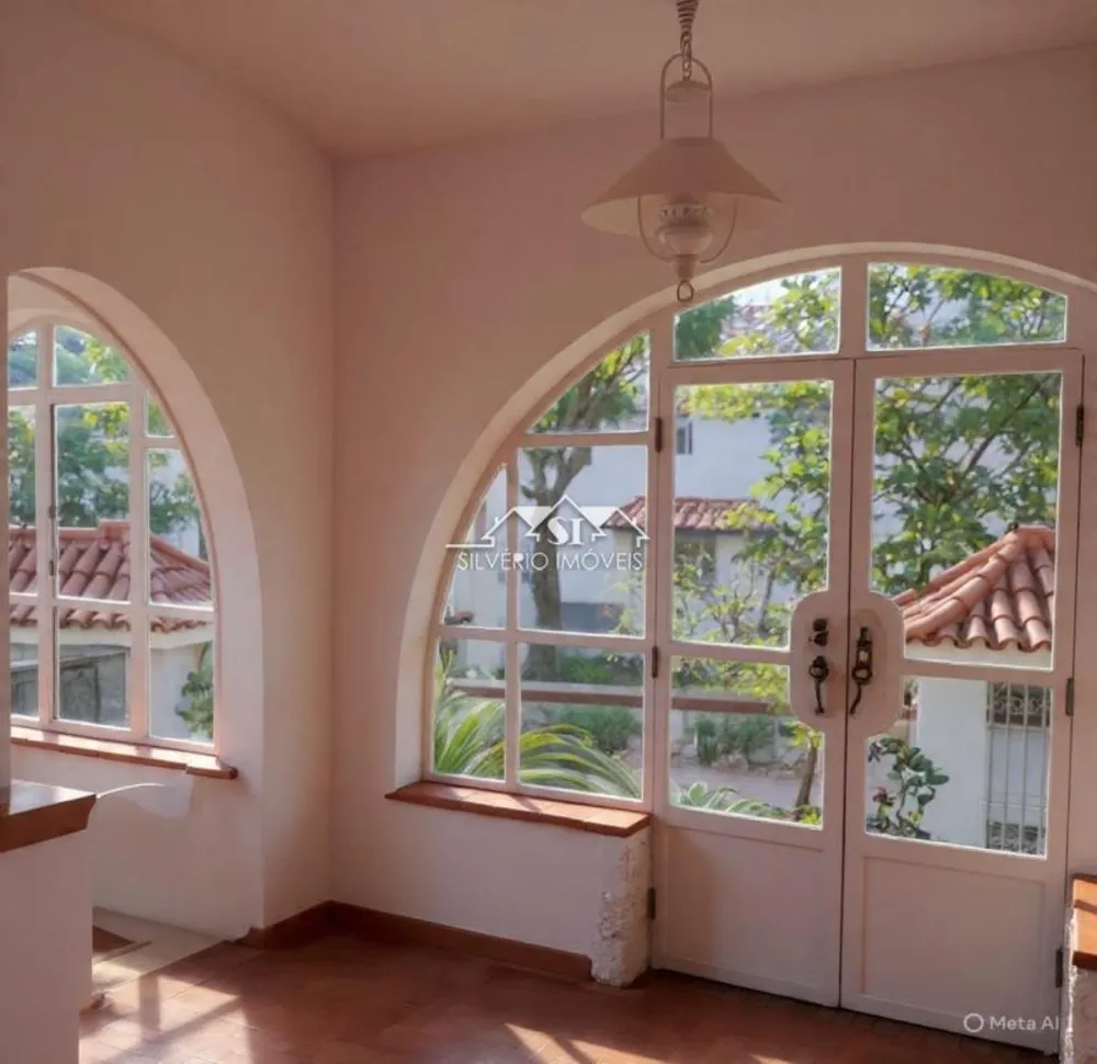 Casa, 5 quartos, 250 m² - Foto 2