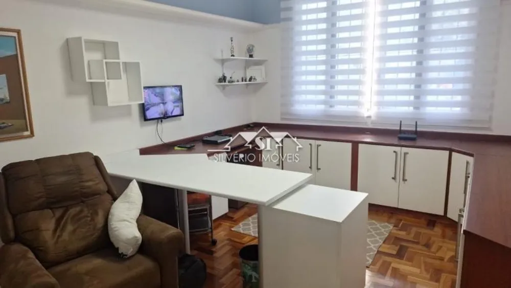 Casa, 4 quartos, 270 m² - Foto 36