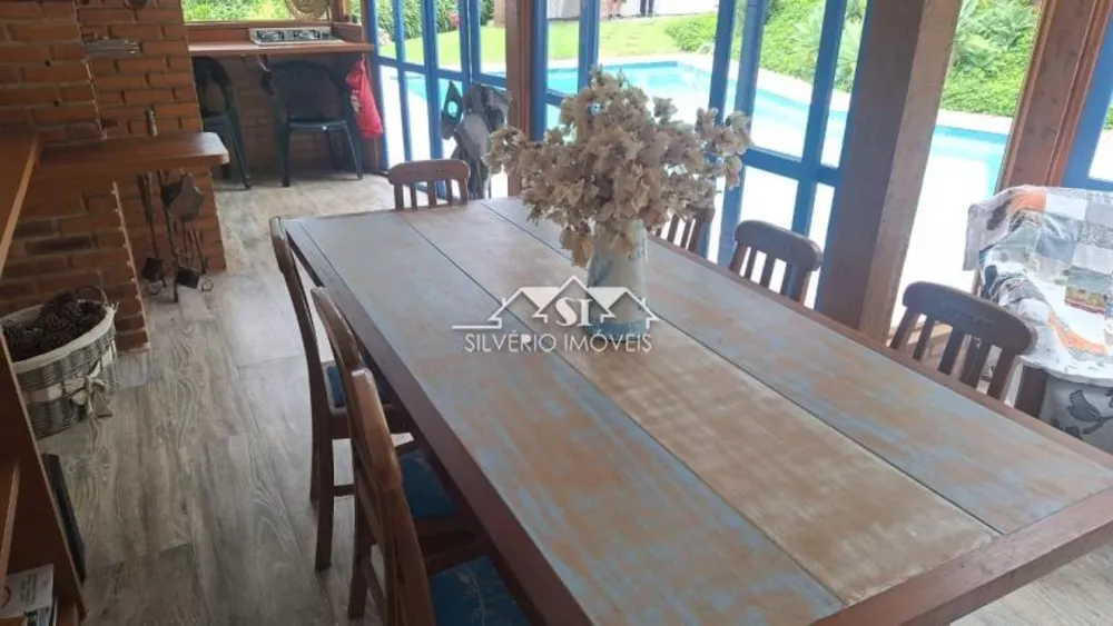 Casa, 4 quartos, 270 m² - Foto 17