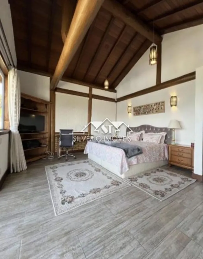 Casa, 6 quartos, 279 m² - Foto 9