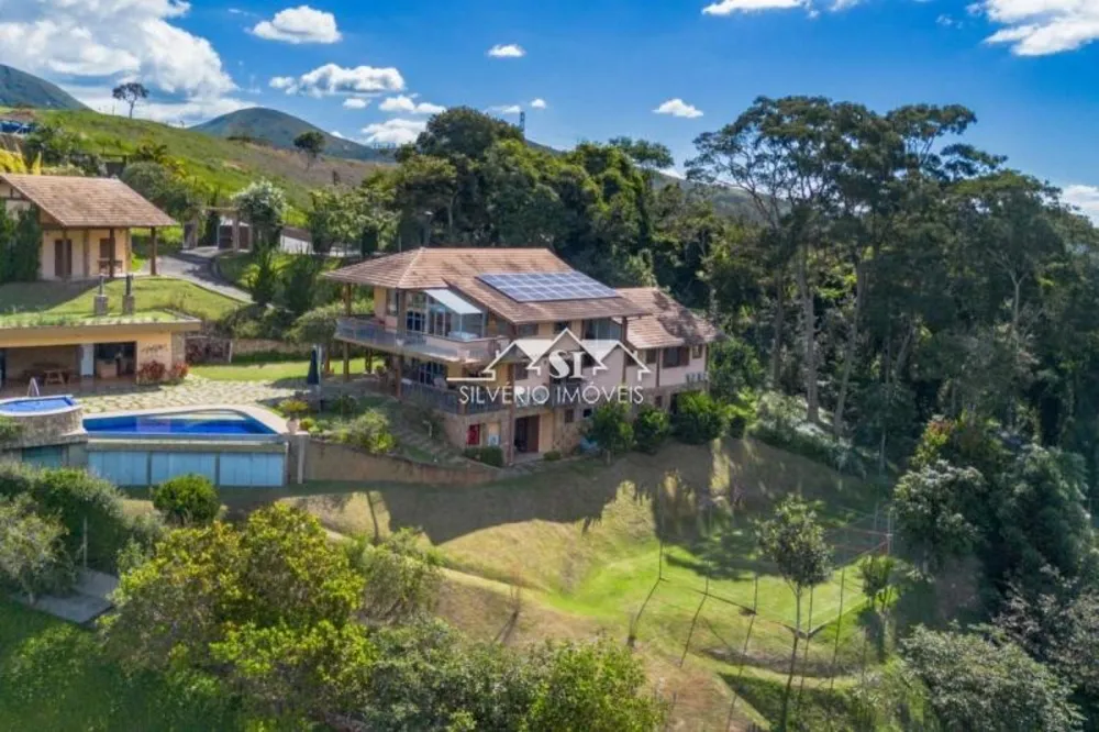 Casa, 6 quartos, 279 m² - Foto 1
