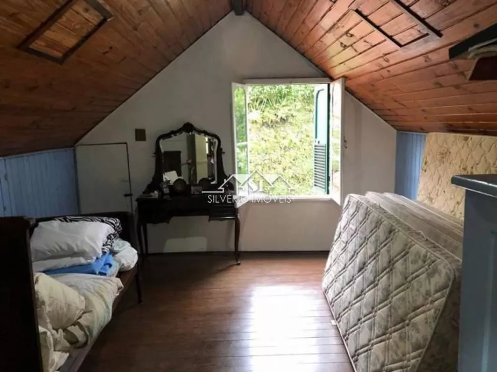 Casa, 4 quartos, 168 m² - Foto 2