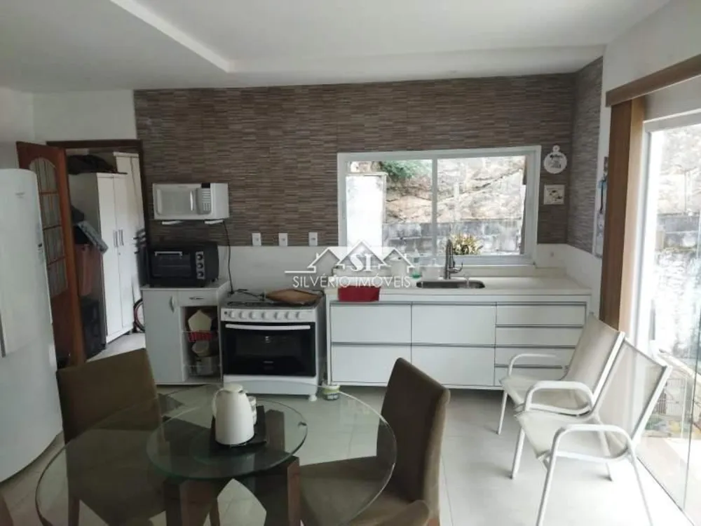 Casa, 3 quartos, 240 m² - Foto 5