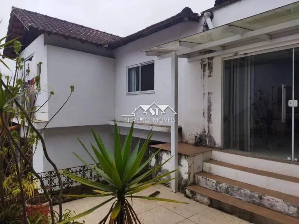 Casa, 3 quartos, 240 m² - Foto 1
