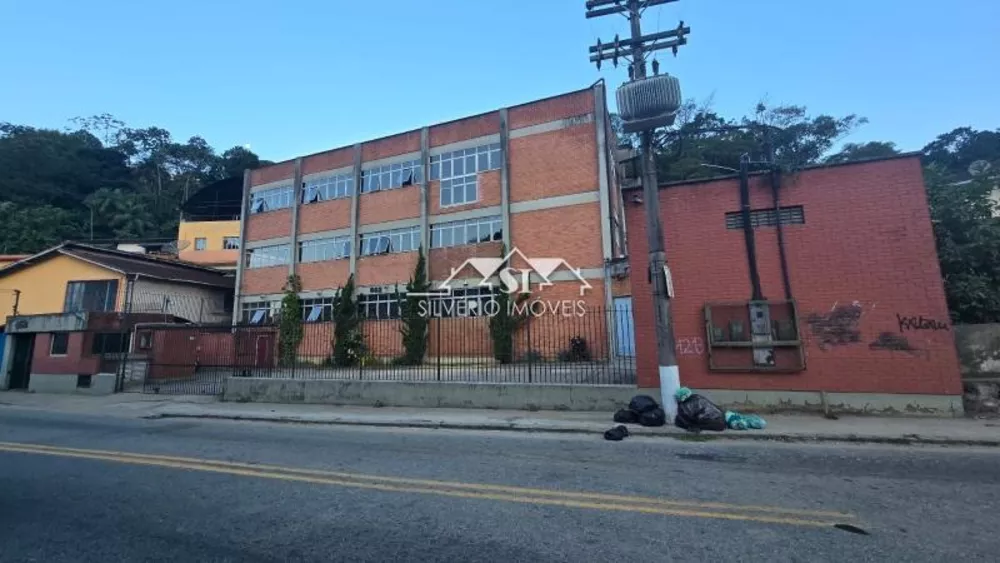 Depósito-Galpão, 3000 m² - Foto 1