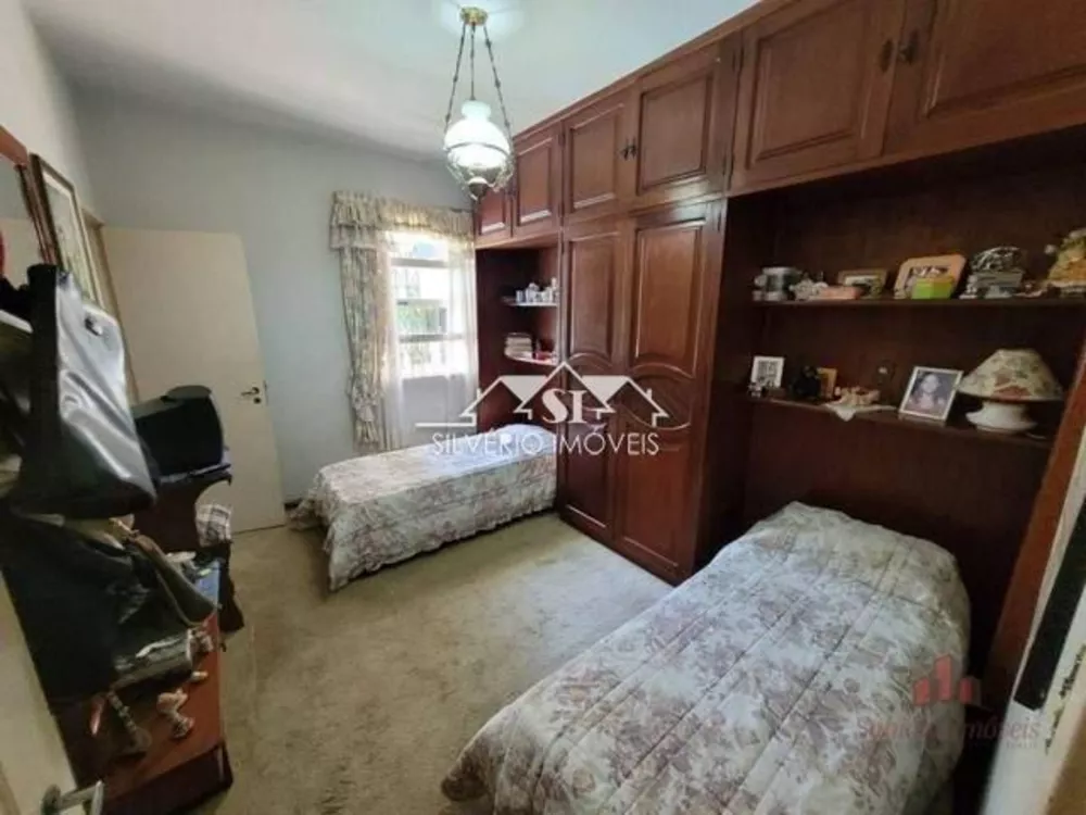 Casa, 4 quartos, 300 m² - Foto 2