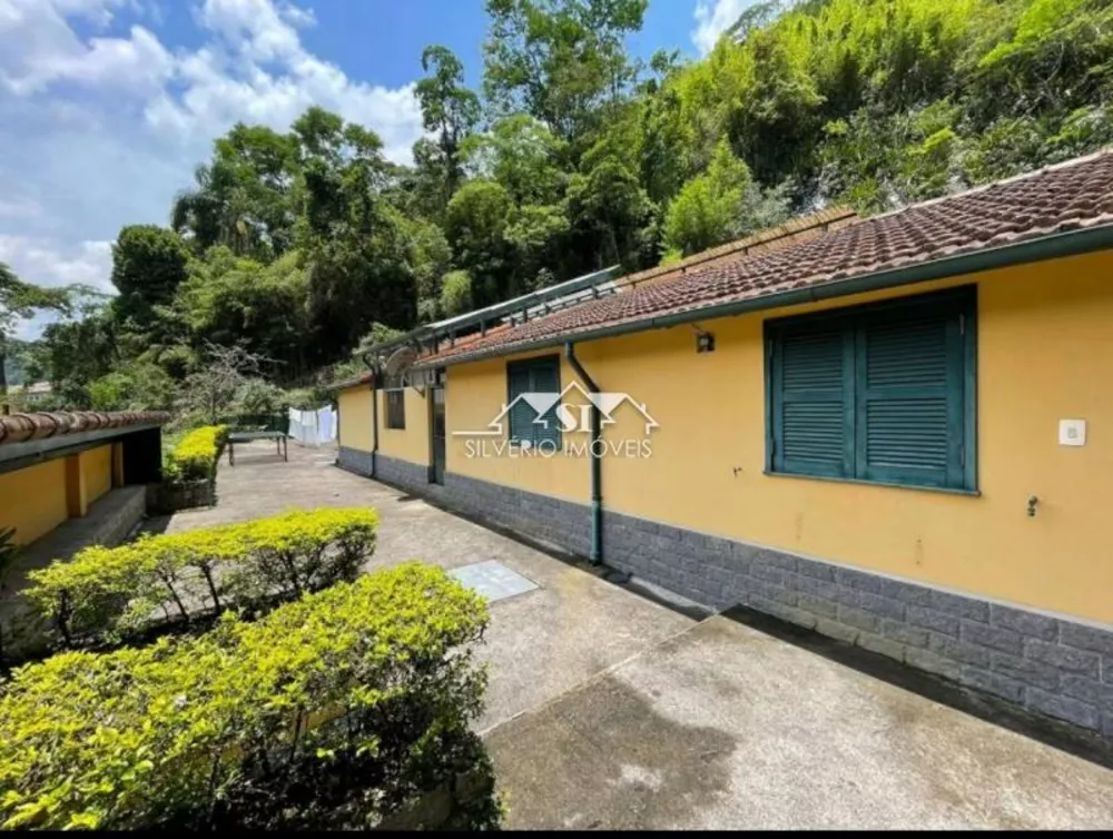 Casa, 4 quartos, 270 m² - Foto 2