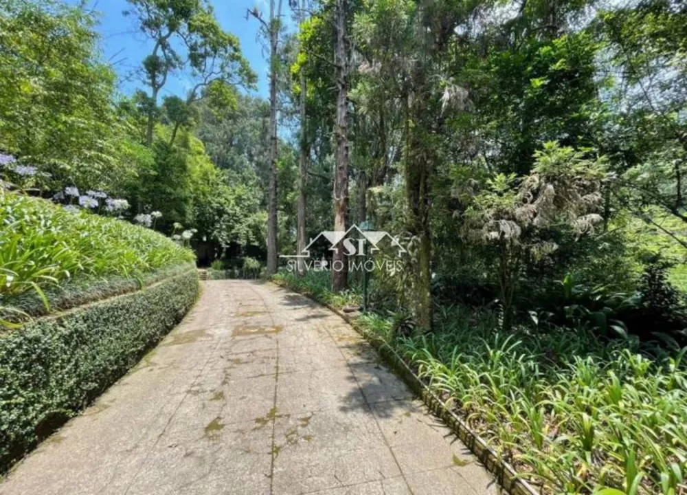 Casa, 4 quartos, 270 m² - Foto 1