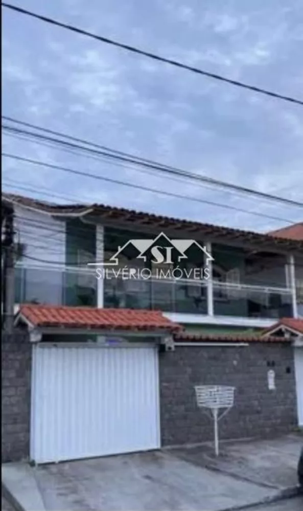 Casa, 5 quartos, 180 m² - Foto 1