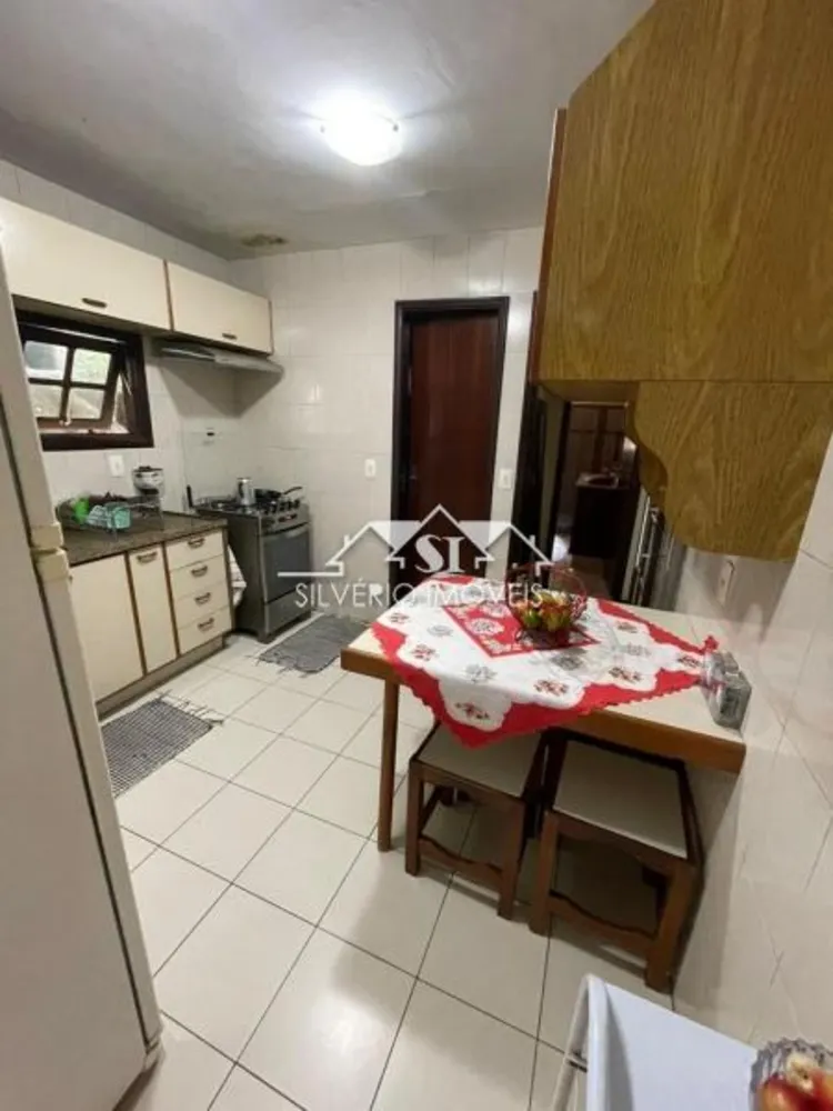 Casa, 5 quartos, 210 m² - Foto 3