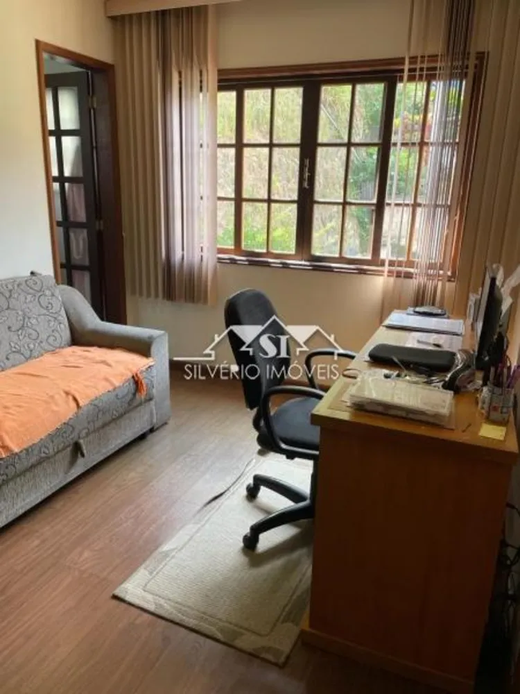 Casa, 5 quartos, 210 m² - Foto 10