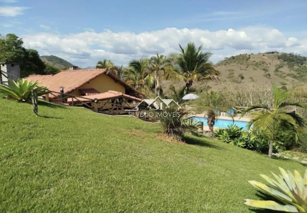 Casa, 3 quartos, 380 m² - Foto 1