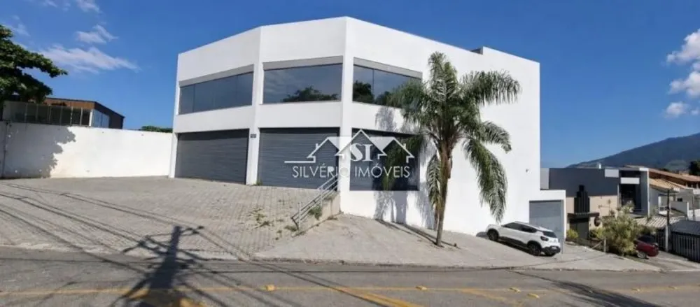 Loja-Salão, 750 m² - Foto 1