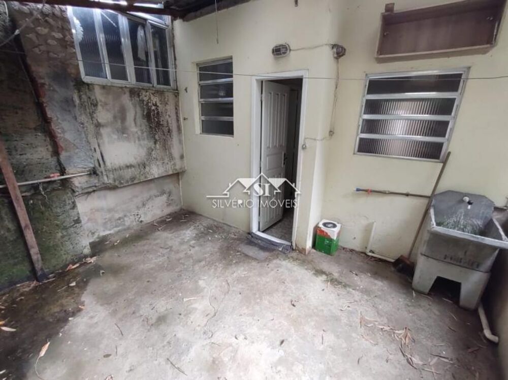 Casa para alugar com 2 quartos, 55m² - Foto 8