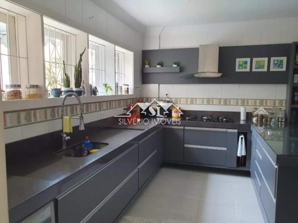 Casa, 4 quartos, 323 m² - Foto 13