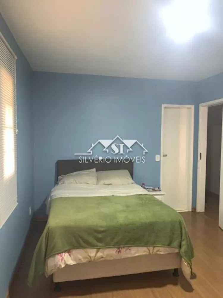 Casa, 4 quartos, 190 m² - Foto 1
