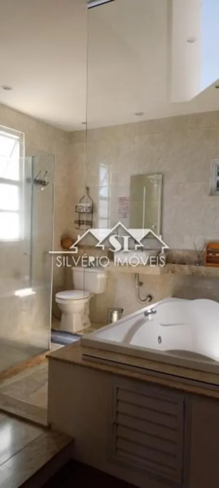 Casa, 4 quartos, 250 m² - Foto 9