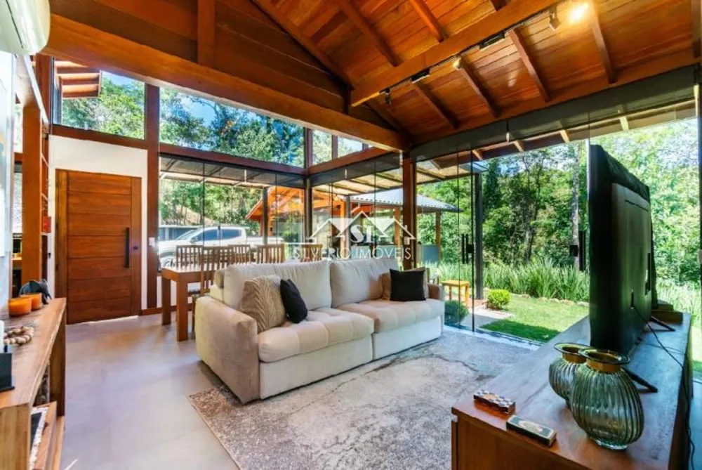 Casa, 3 quartos, 200 m² - Foto 11