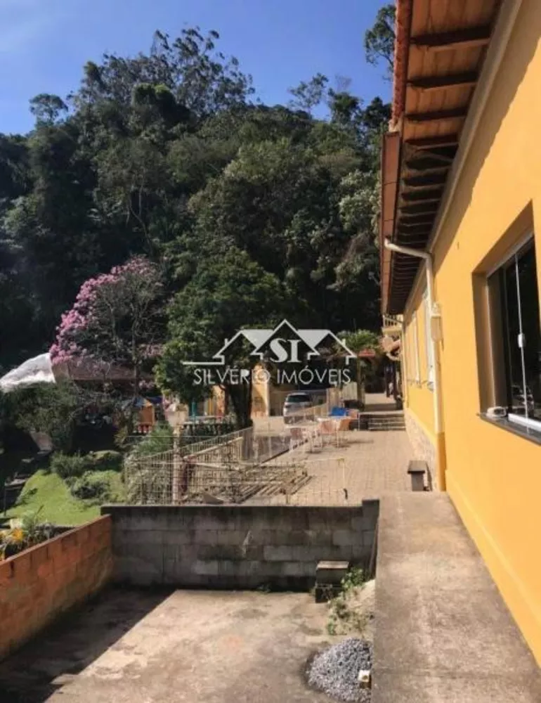 Casa, 5 quartos, 230 m² - Foto 3