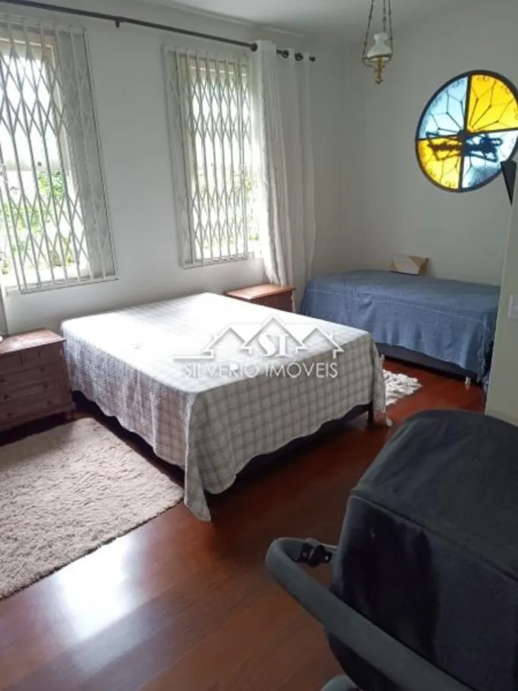 Casa, 5 quartos, 260 m² - Foto 9