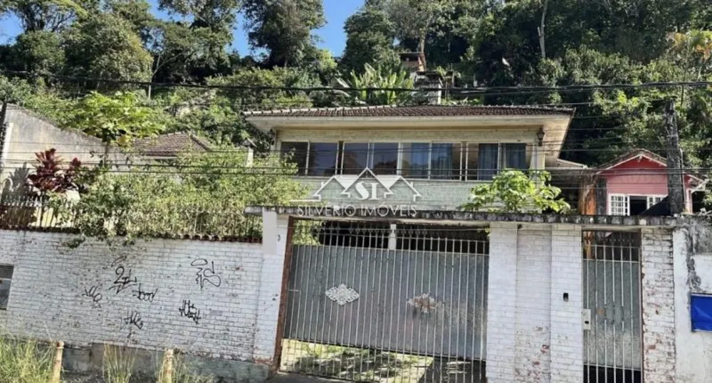 Casa, 4 quartos, 160 m² - Foto 1