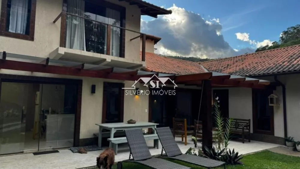 Casa, 3 quartos, 205 m² - Foto 2