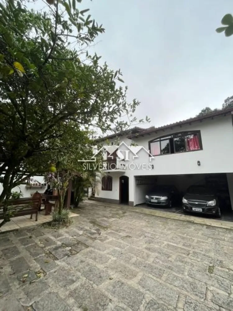 Casa, 3 quartos, 235 m² - Foto 38