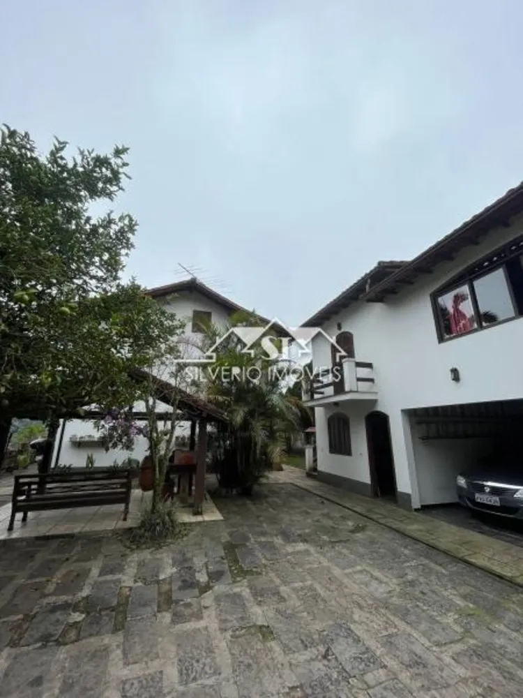 Casa, 3 quartos, 235 m² - Foto 37