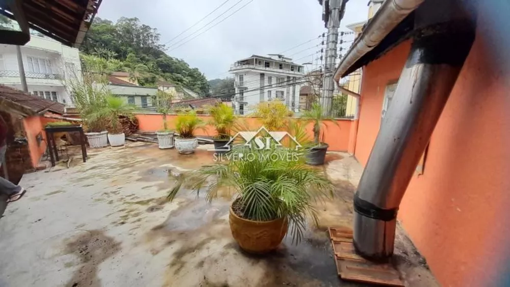 Casa, 5 quartos, 200 m² - Foto 2