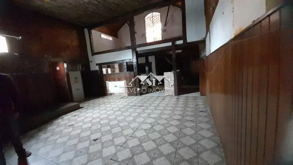 Casa, 5 quartos, 200 m² - Foto 1