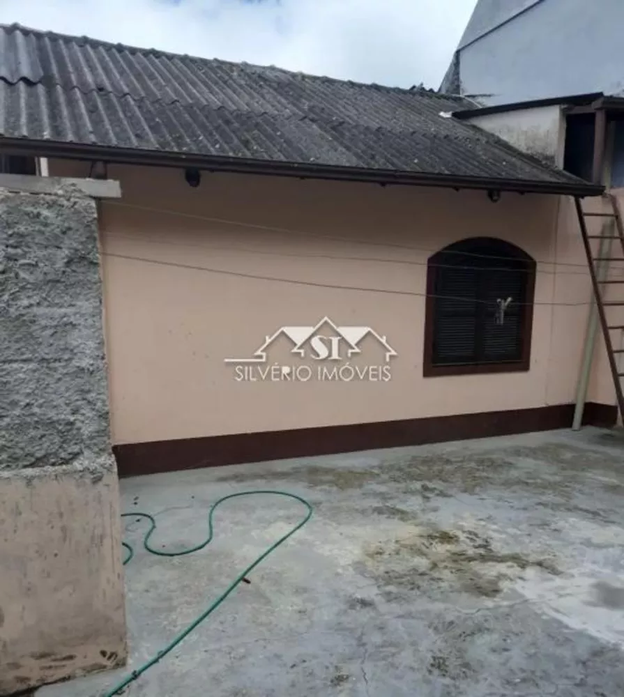 Casa, 5 quartos, 120 m² - Foto 1