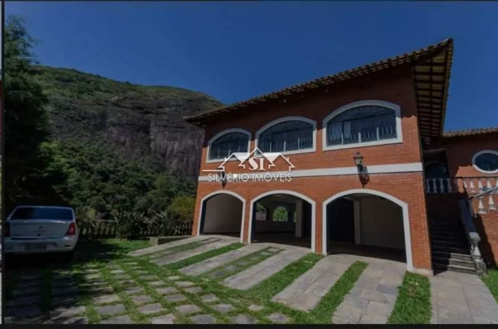 Casa, 3 quartos, 320 m² - Foto 1